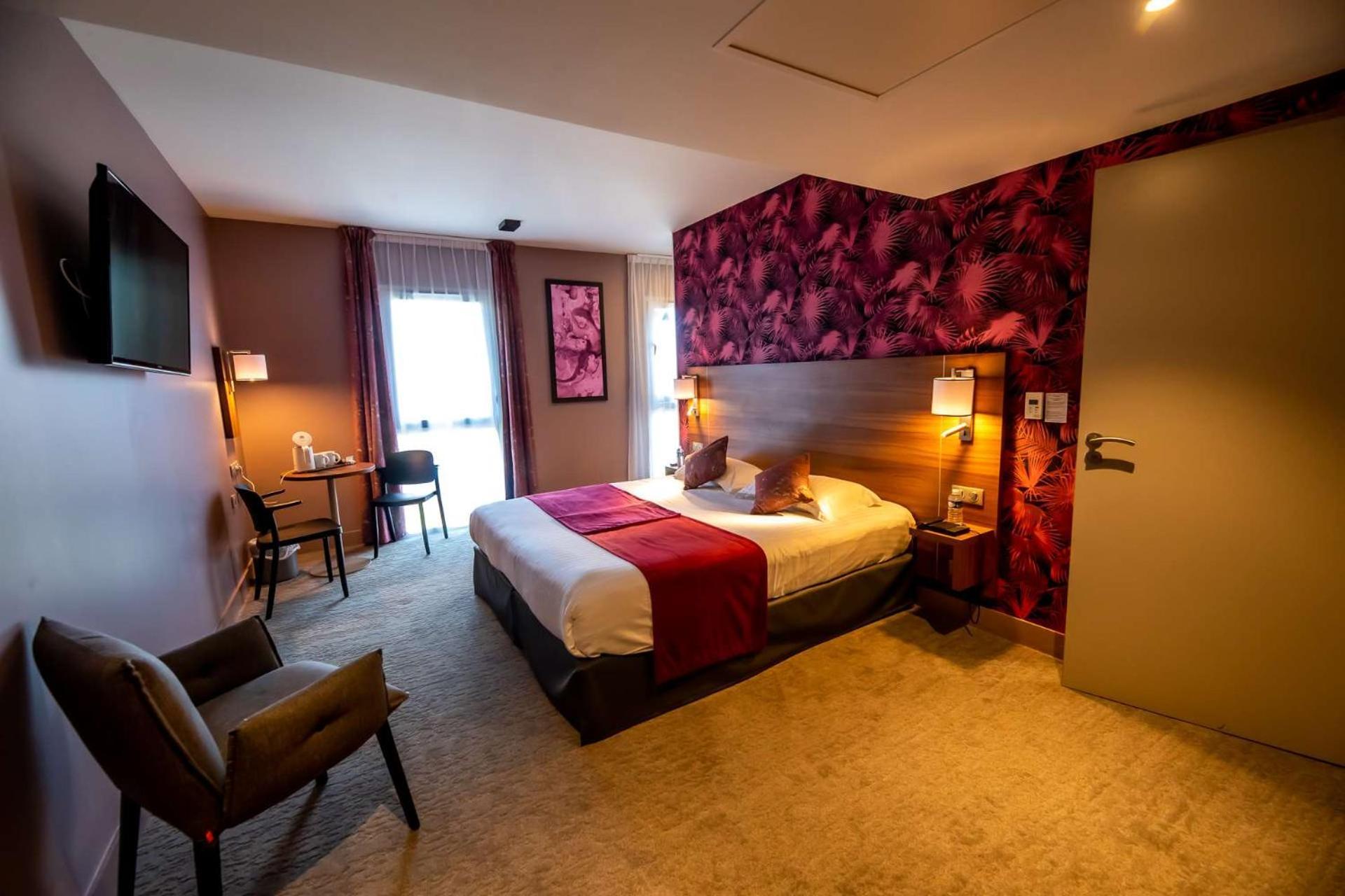 Brit Hotel Eden Spa Honfleur Exterior photo